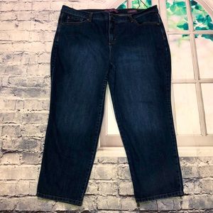 Gloria Vanderbilt Amanda Jeans